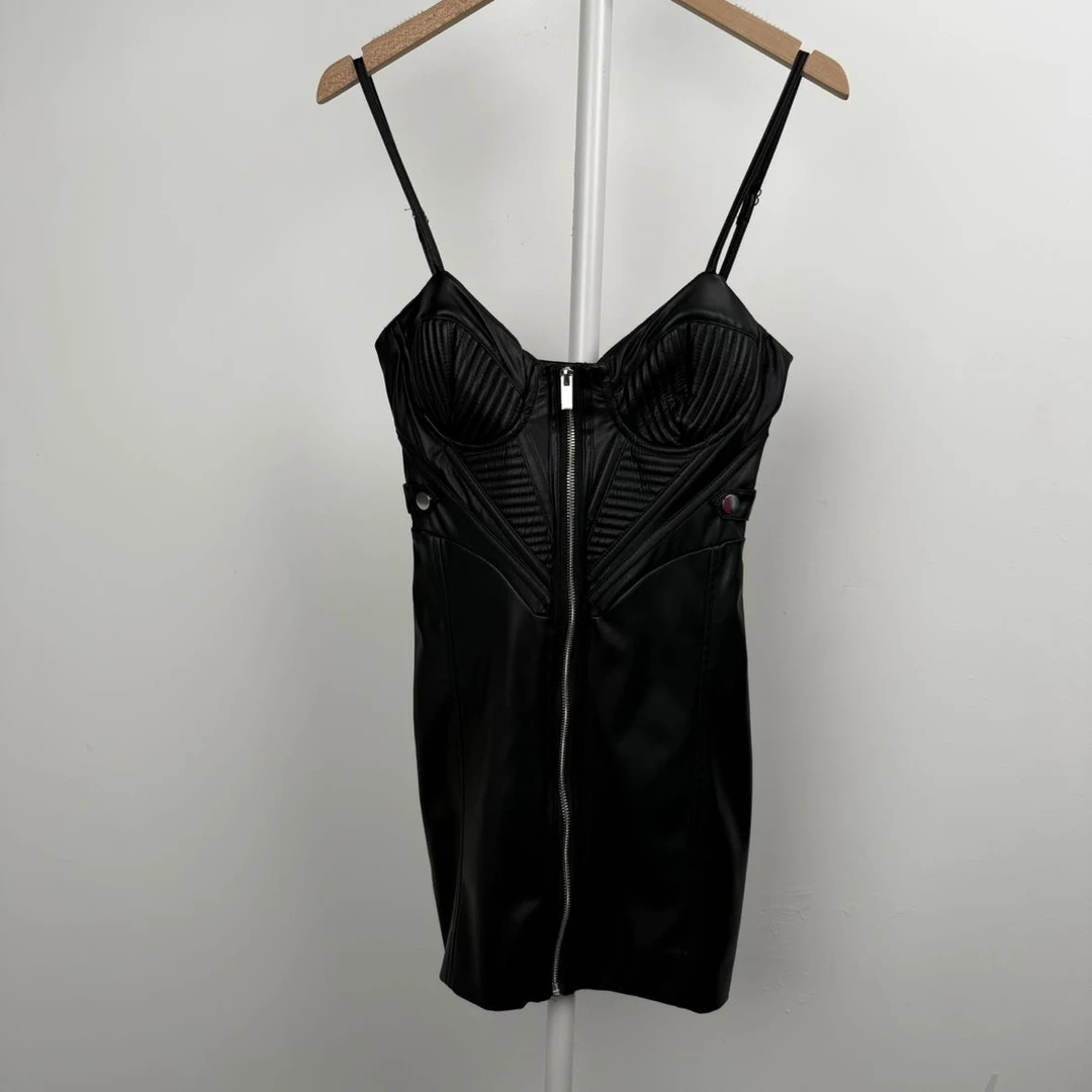 6088短款女装连衣裙