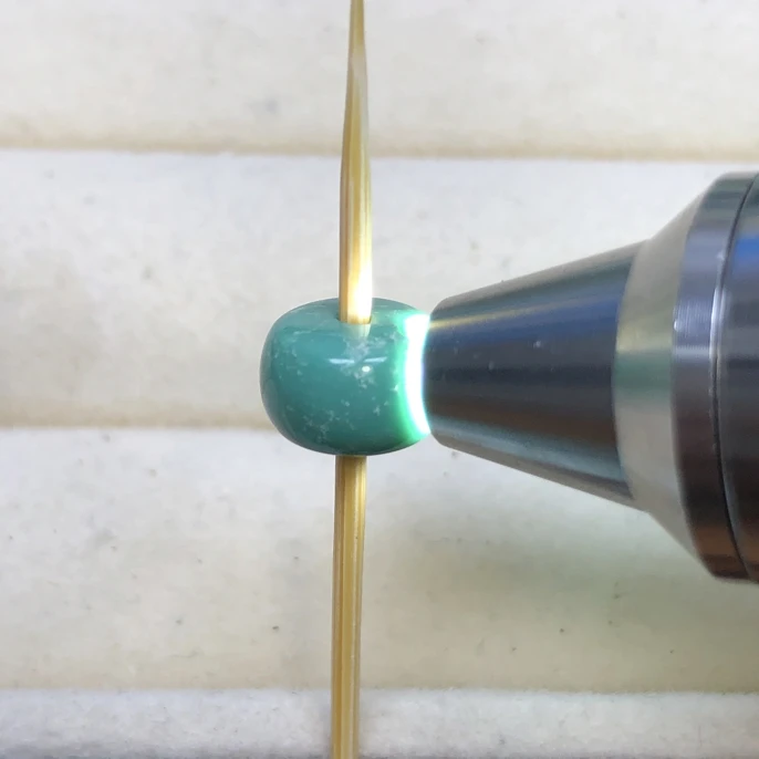 绿松石老型珠隔珠 直径8+ 玉化绿 天然原矿绿松石