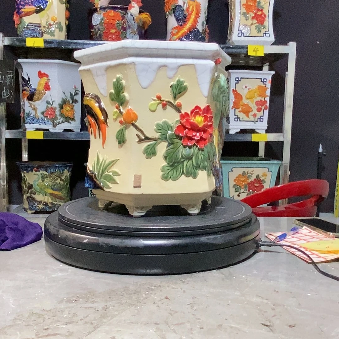 动**球瑕疵石湾盆石湾盆
