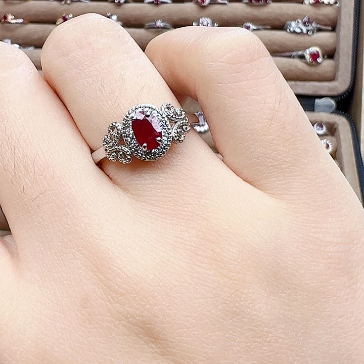 银S925镶嵌耳饰红宝石