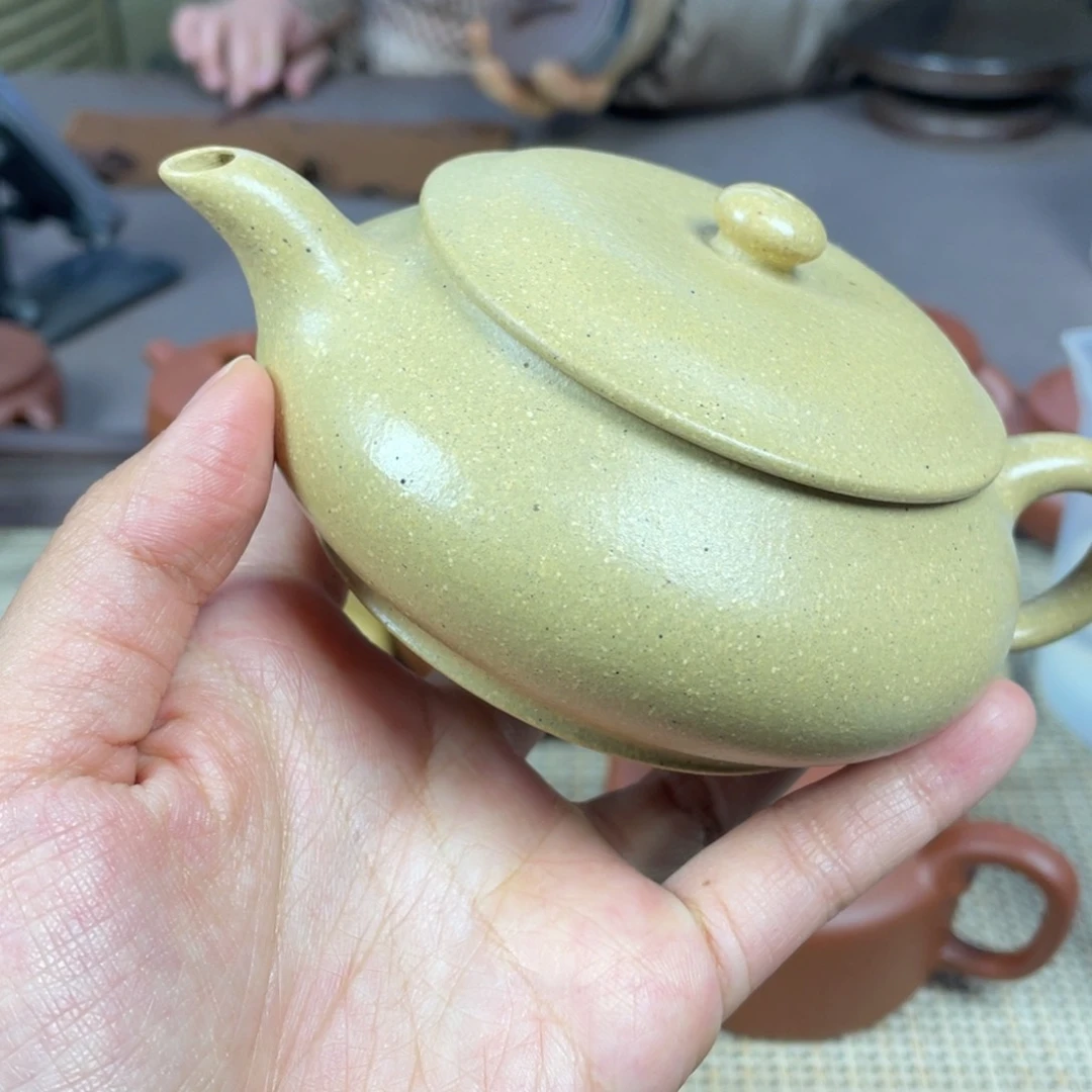 紫砂茶壶D****）宜兴紫砂