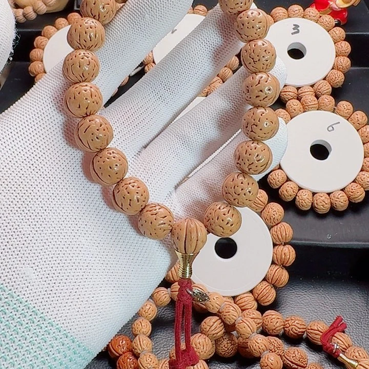 桃核吊坠雾*桃核手串