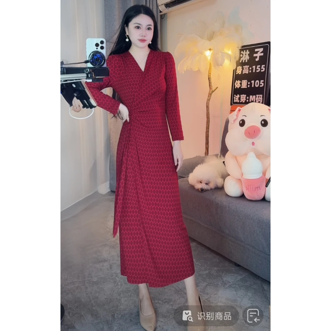 【主播高端定制】名媛优雅时尚秋季长袖新款红菱格连衣裙显瘦中长裙