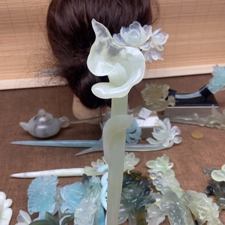 蛇纹石玉未镶嵌发簪