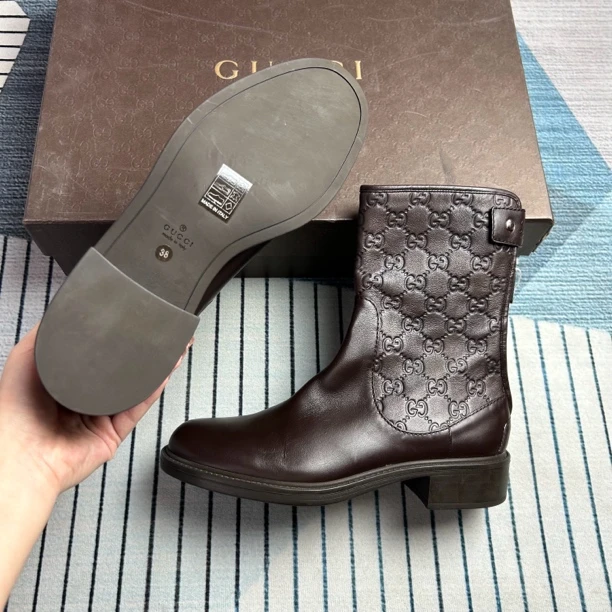 未使用 GUCCI/古驰 古驰深咖色满印短靴三八码