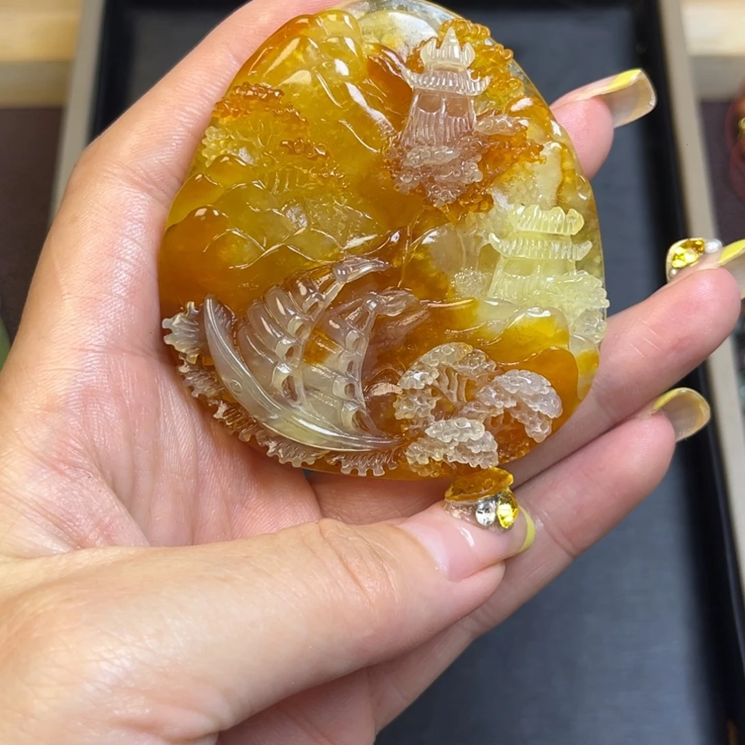 ****缘蛇纹石玉未镶嵌颈饰
