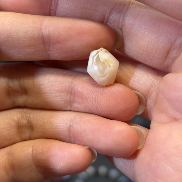 未镶嵌颈饰玛瑙/玉髓