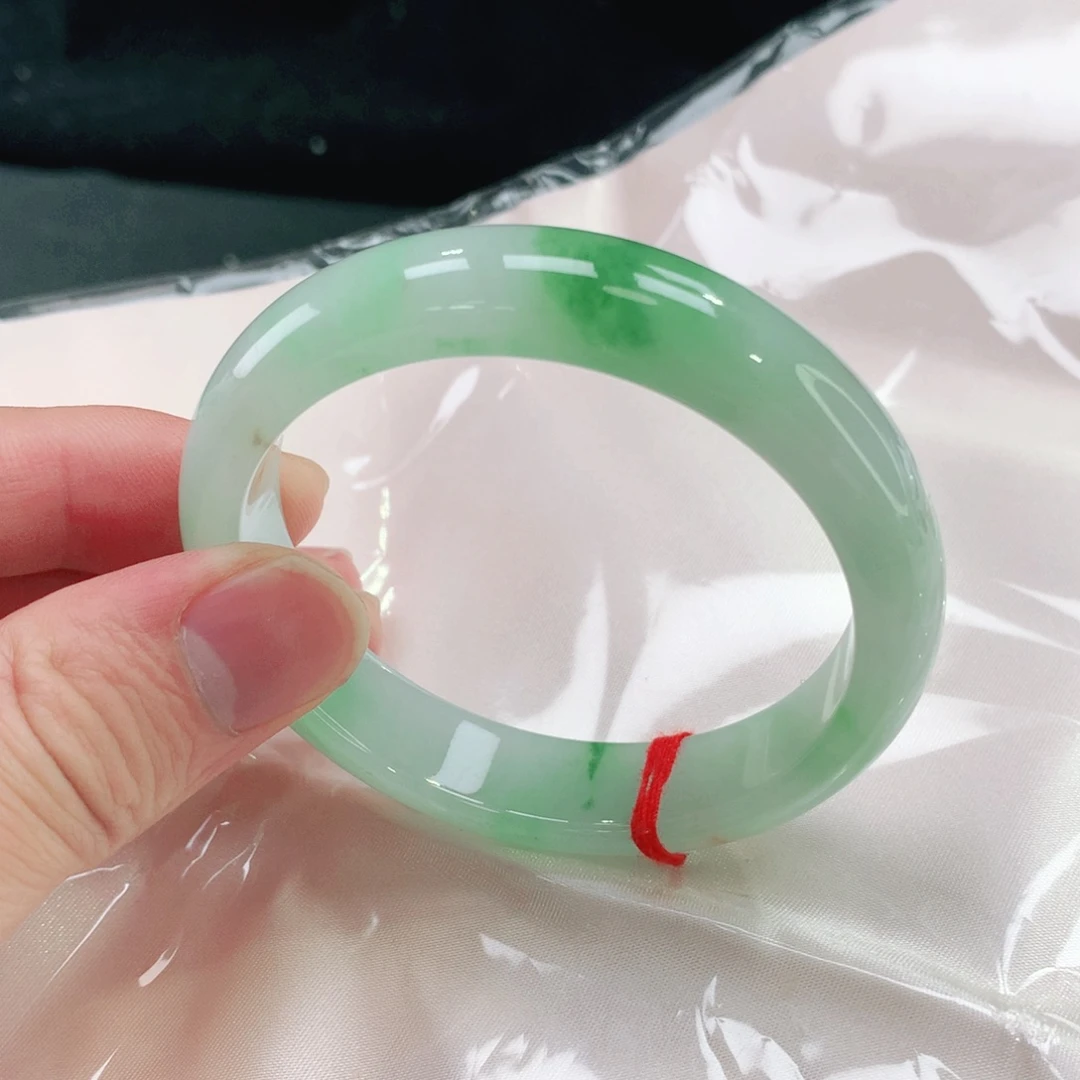 未镶嵌手镯翡翠025
