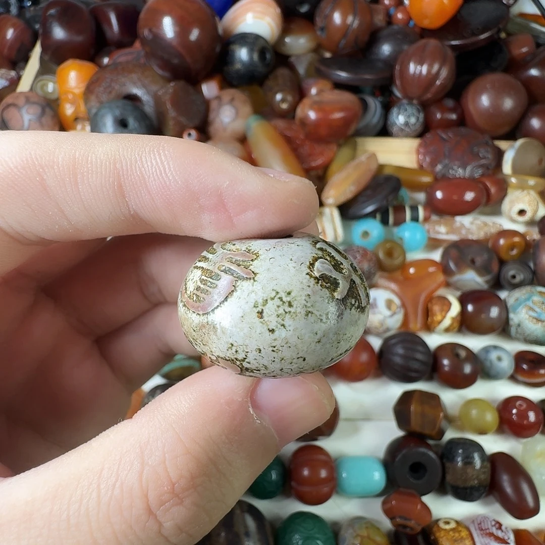 玛瑙/玉髓未镶嵌纯天然玛瑙