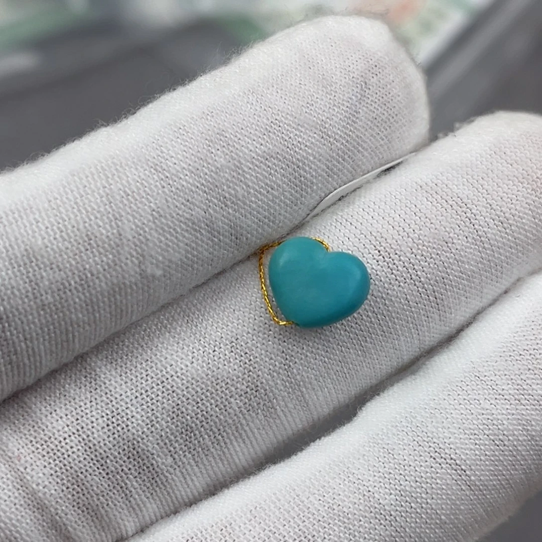 绿松石未镶嵌爱心编号74