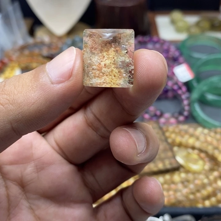 未镶嵌颈饰水晶四季幽灵方牌