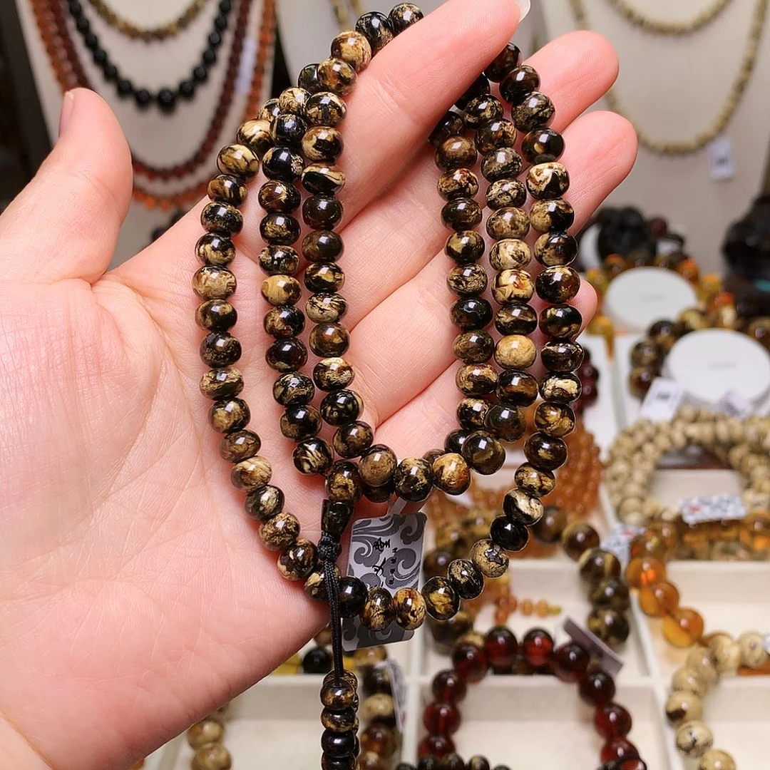 无***托琥珀未镶嵌裸石琥珀