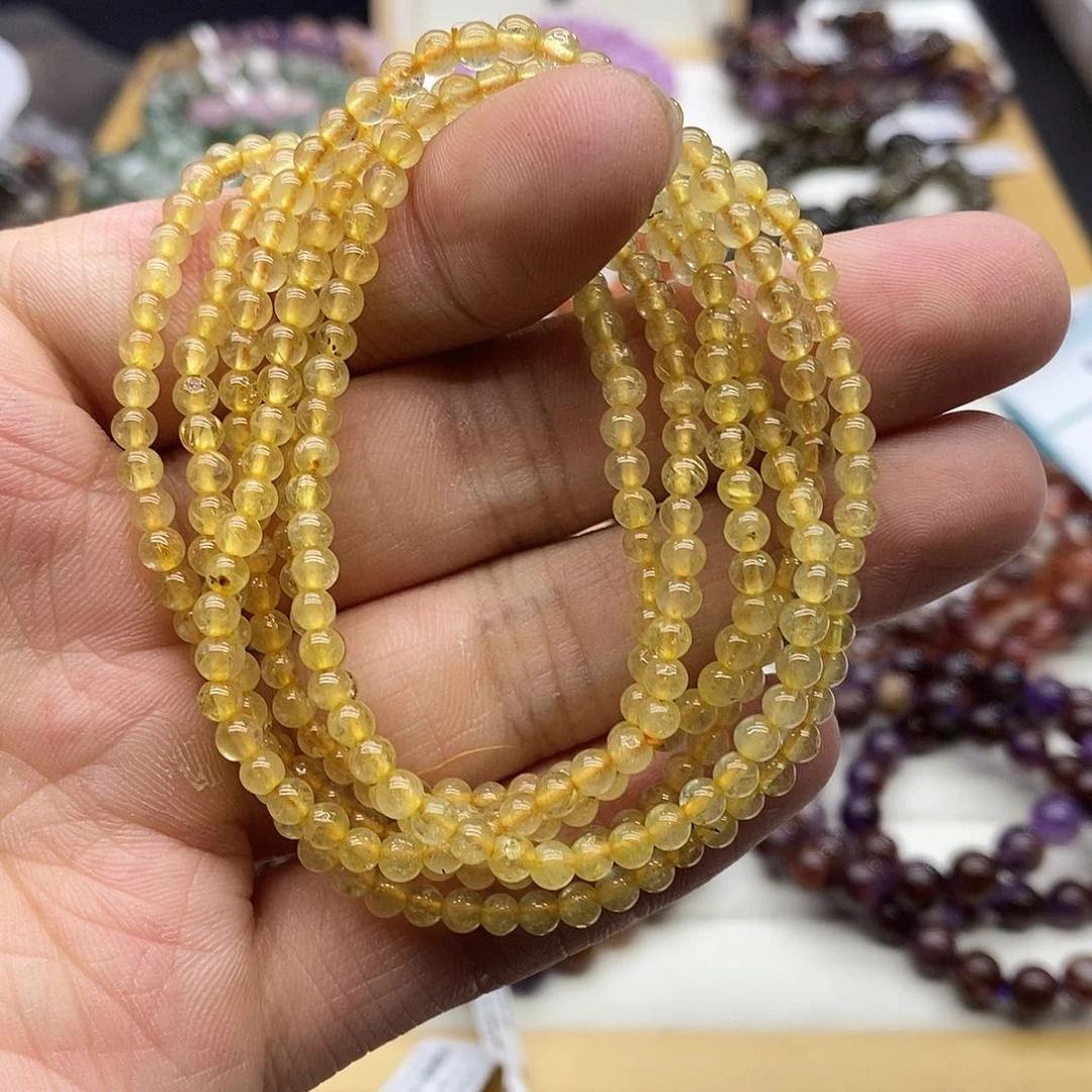 水晶手串未镶嵌多样性发货发一条