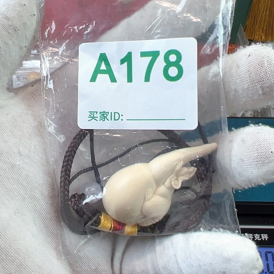 银S925天然猛犸象牙雕刻品
