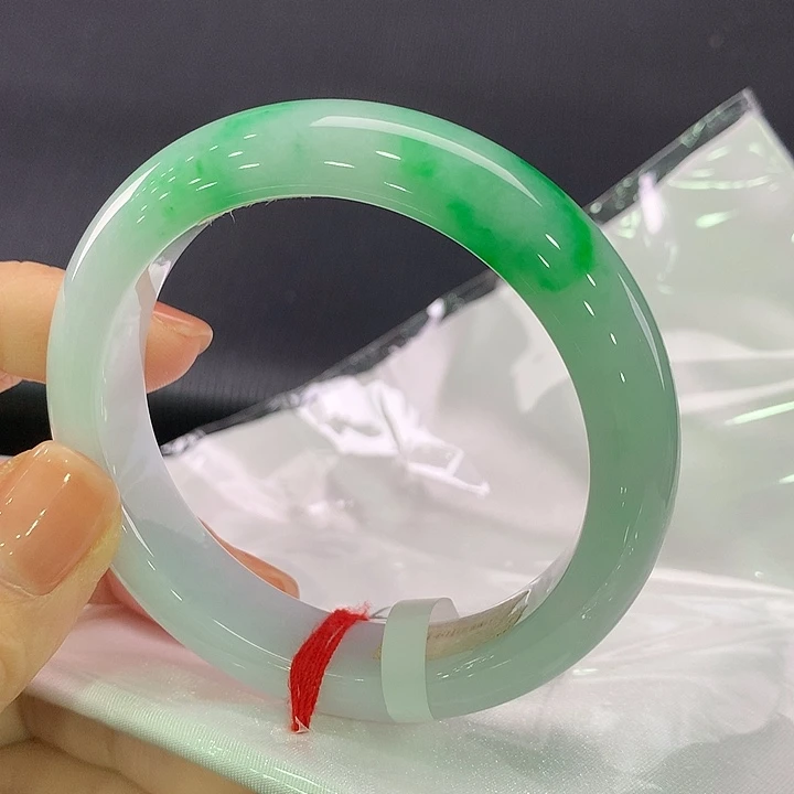 翡翠未镶嵌手镯正圈53-54