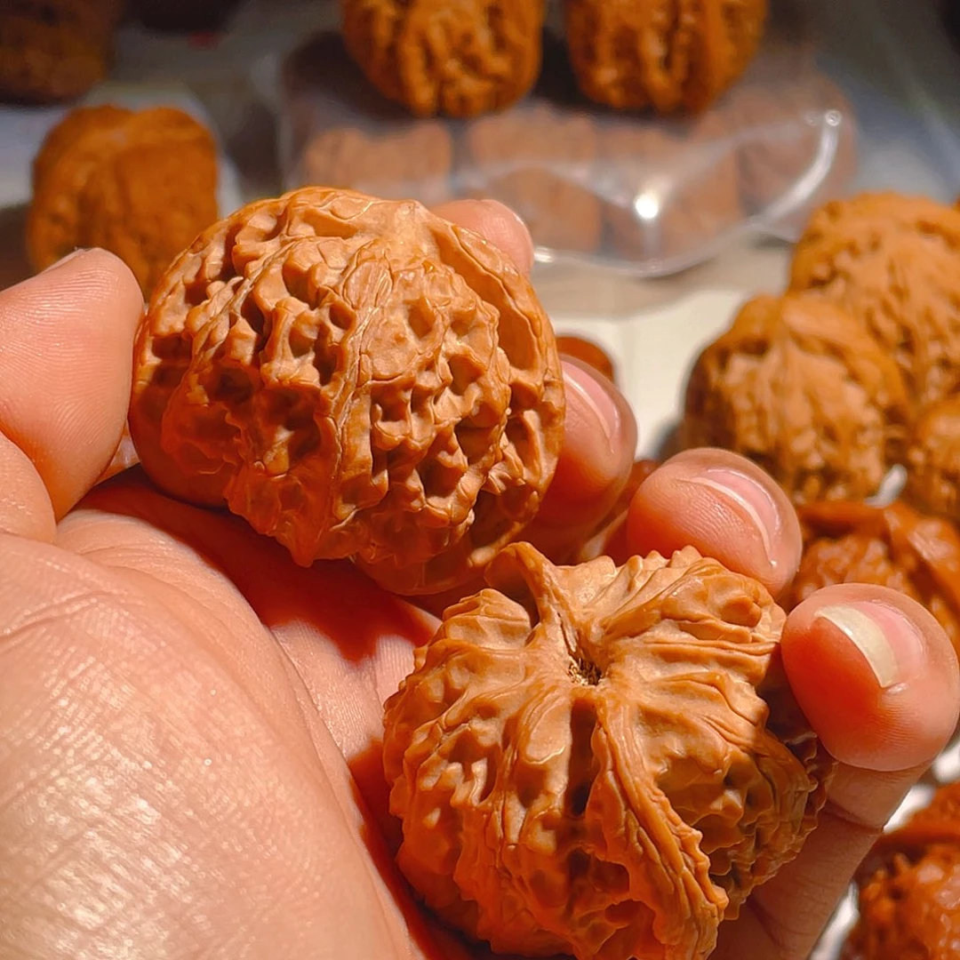 把件文玩核桃苹果园