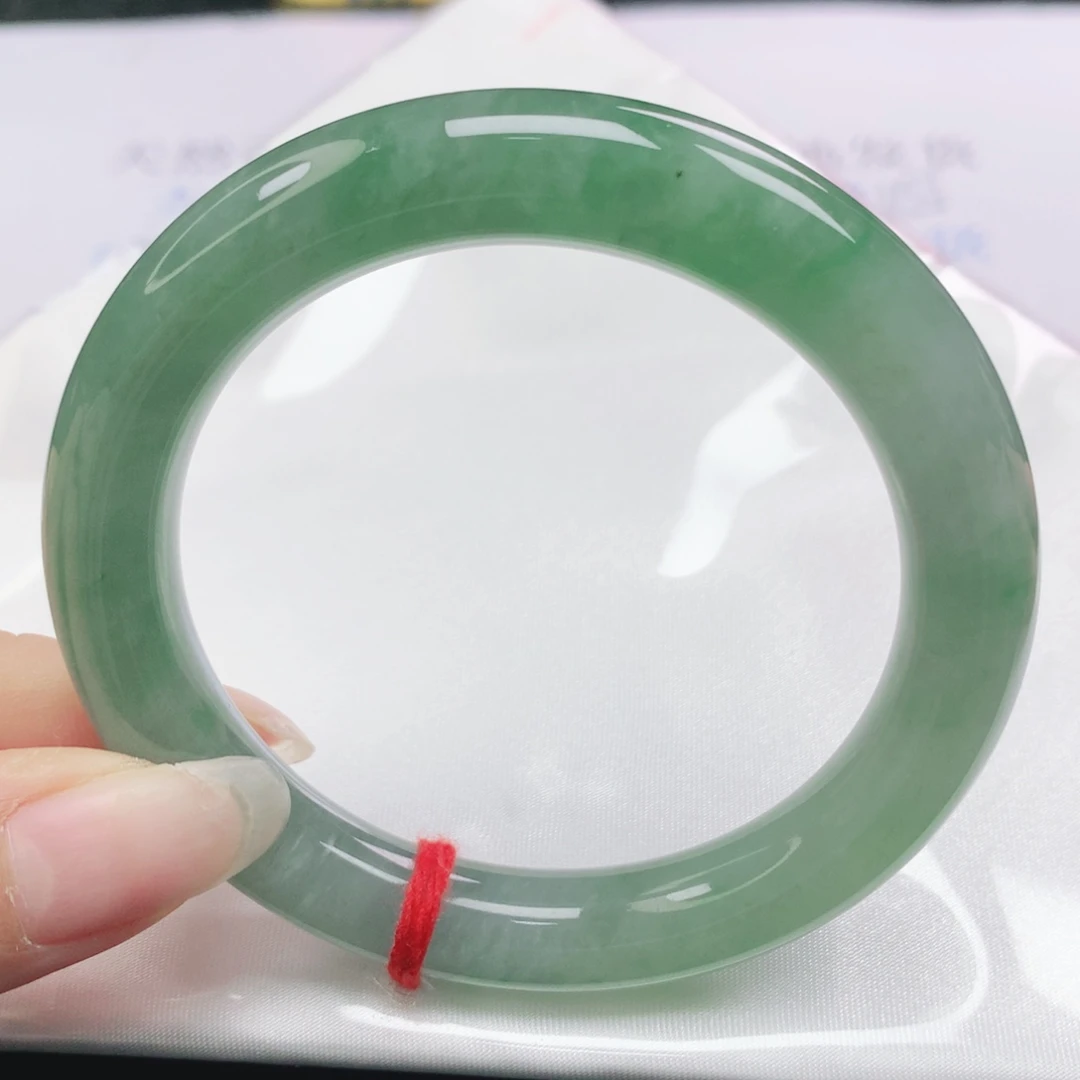 翡翠未镶嵌手镯翡翠55.7满绿圆条