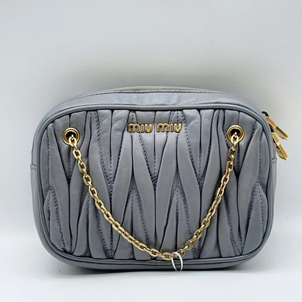 95新 MIU MIU/缪缪   浅蓝色褶皱小手提包 1442 2349