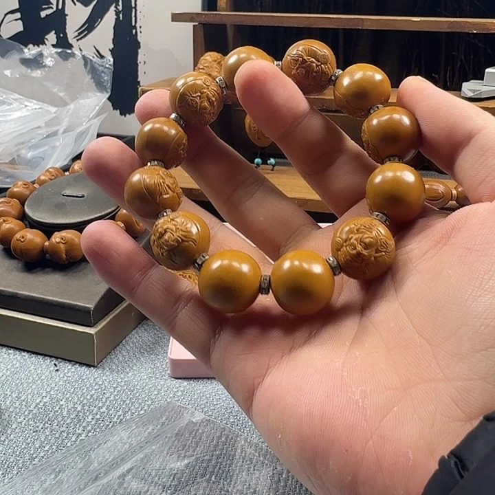 手串/手链橄榄核光珠财神