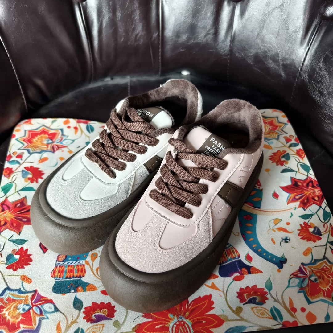 802-1二棉厚底休闲耐磨休闲板鞋加绒冬季女鞋运动鞋复古鞋子31双