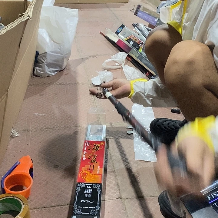 29号垂钓小配件一个瑕疵缺节介意不拍