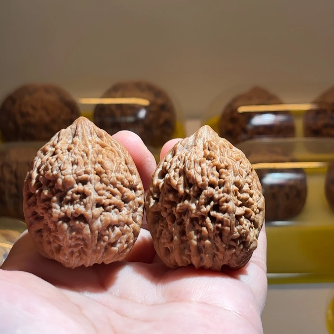 文玩核桃把件全品大蒜头36 39 42➕