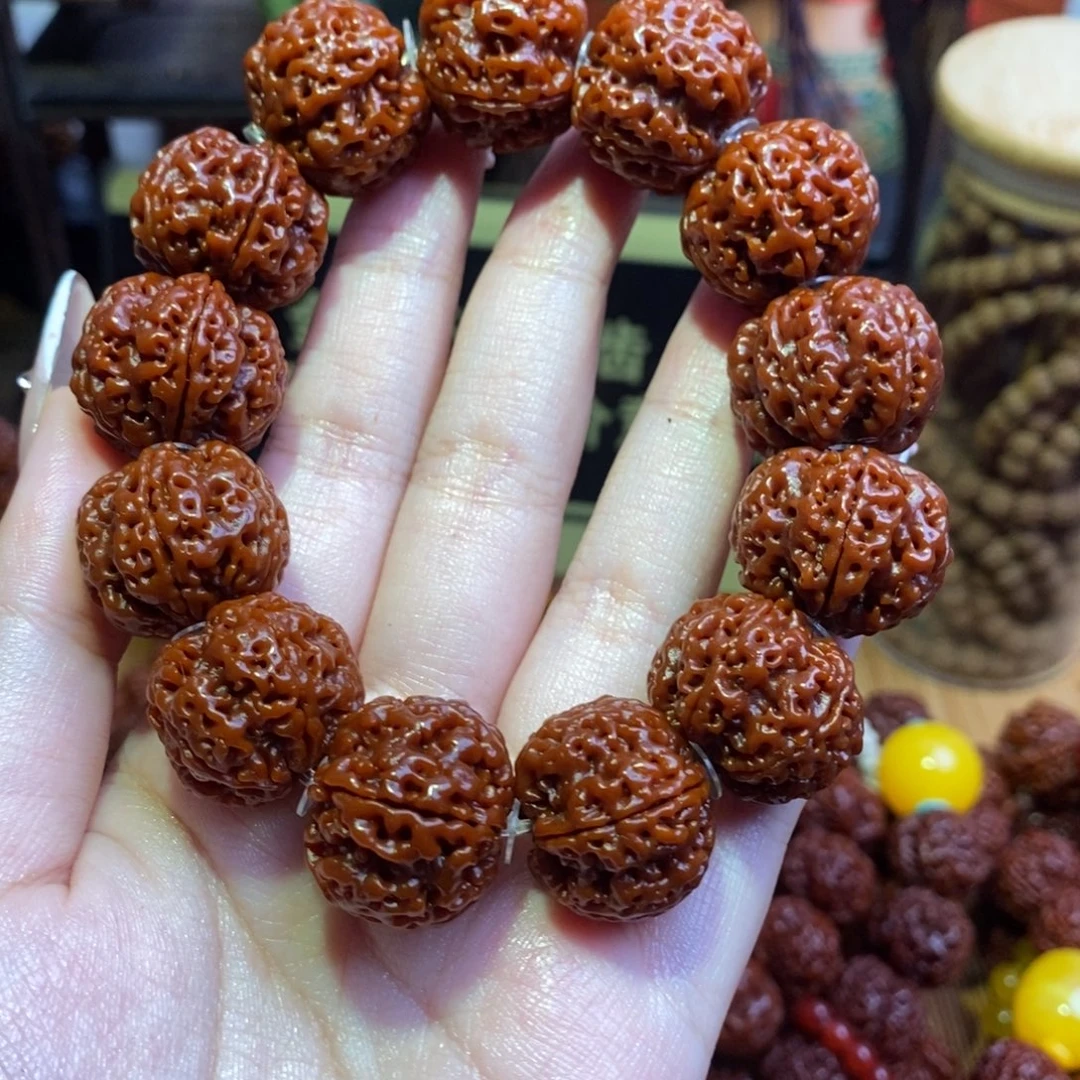 金刚菩提手串205肉玉华