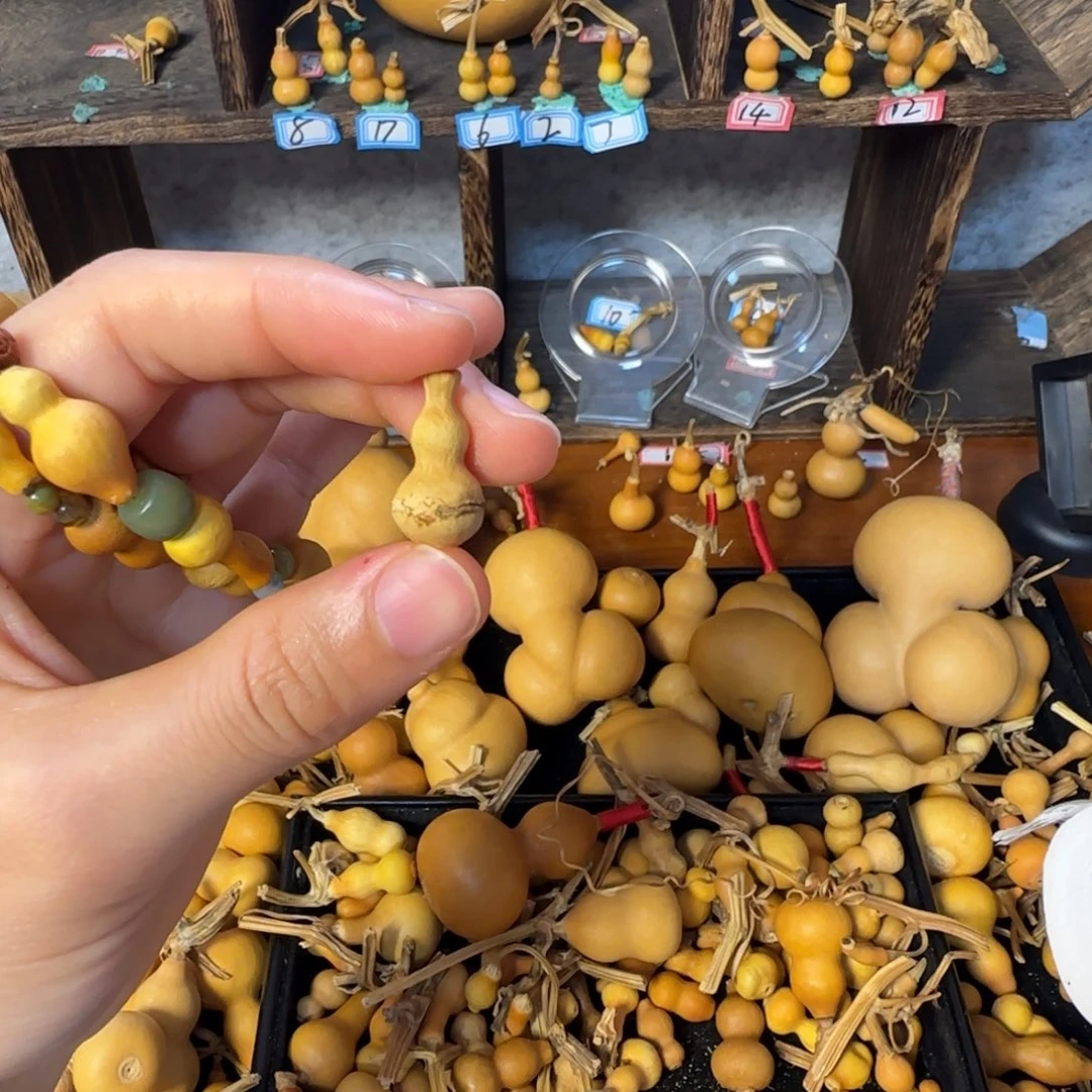 .***葫芦打孔后不退不换！