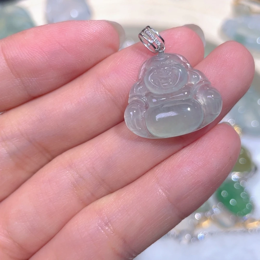 颈饰18K金镶嵌翡翠翡翠