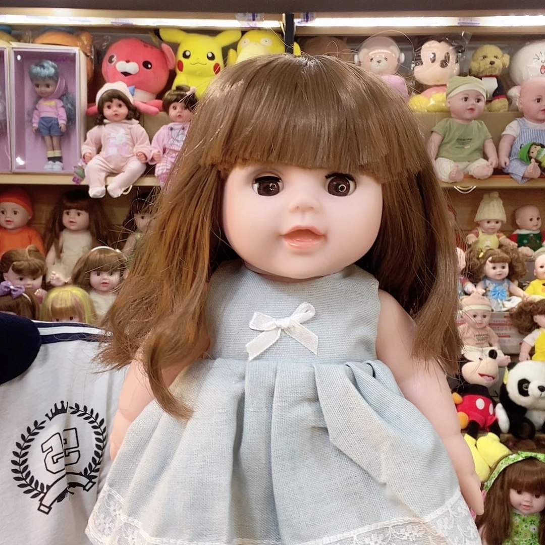 塑料软糖胶娃娃玩具