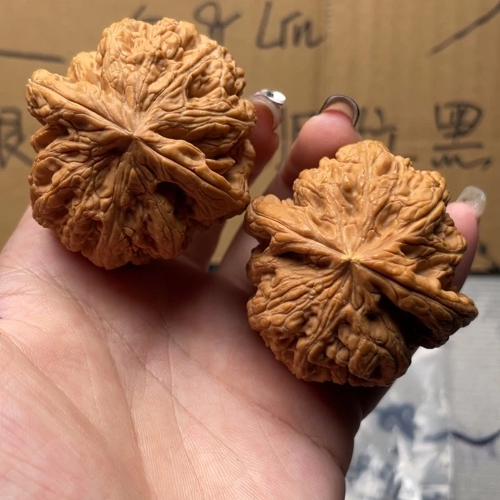 林***星把件文玩核桃大粗筋45