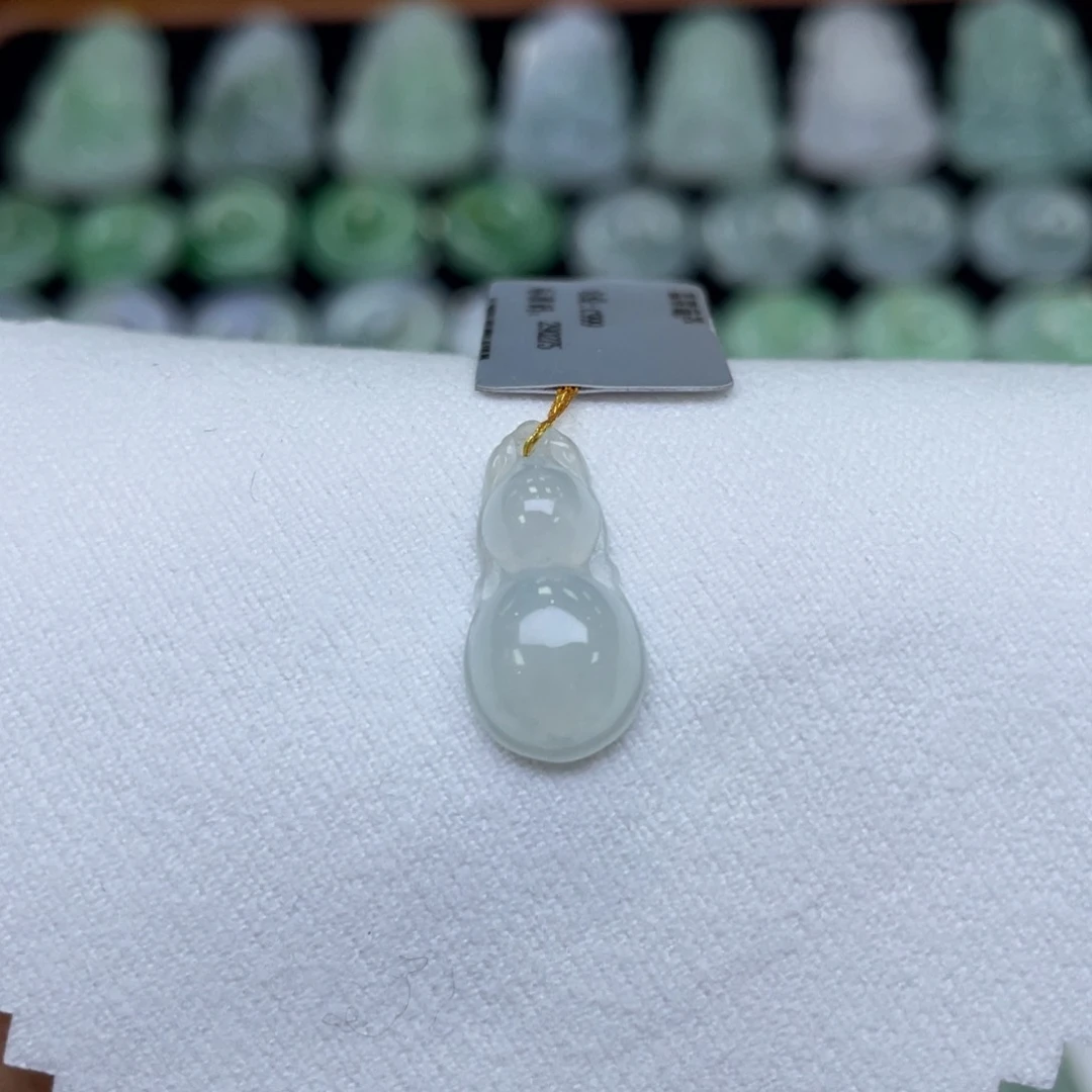 颈饰未镶嵌翡翠葫芦