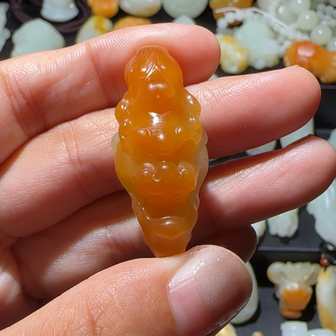 和田玉未镶嵌颈饰用****2