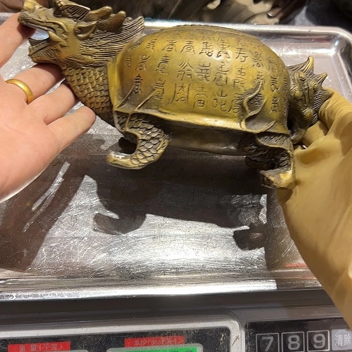 微瑕疵黄铜摆件工艺品