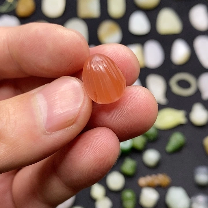 玛瑙/玉髓颈饰未镶嵌n**i