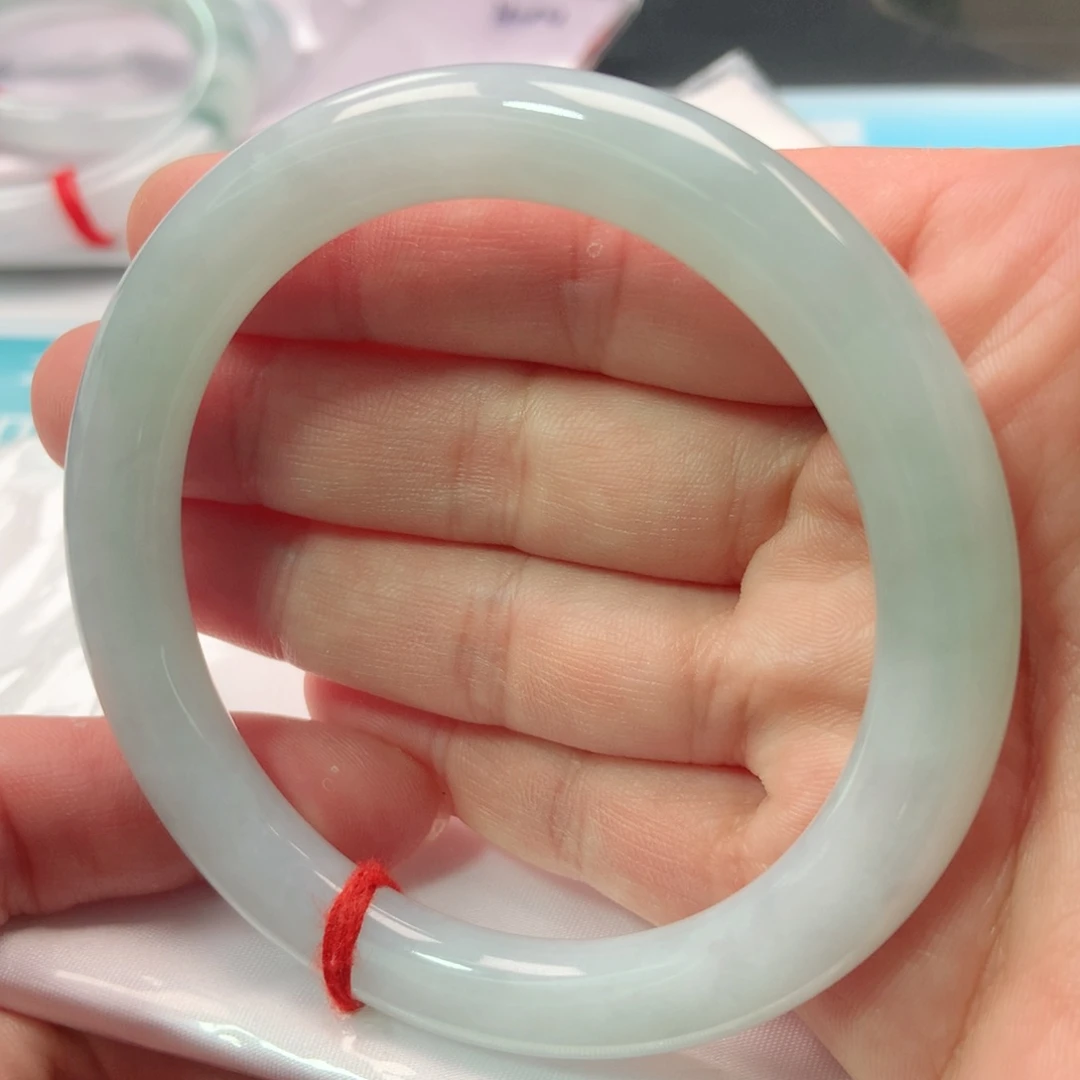 翡翠手镯未镶嵌0889号