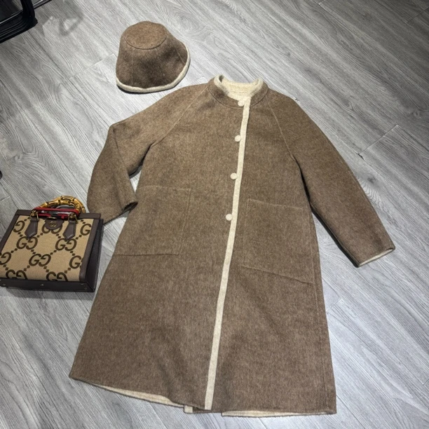 “漠河极光”撞色带帽长款蚕丝羊毛大衣32086