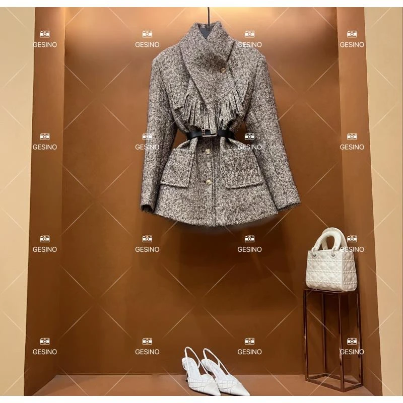 【闵闵】秋冬气质小香风时尚设计师中长款外套 QD-2025505