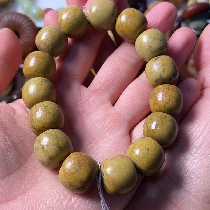 岫岩河磨玉（透闪石质玉）未镶嵌手串