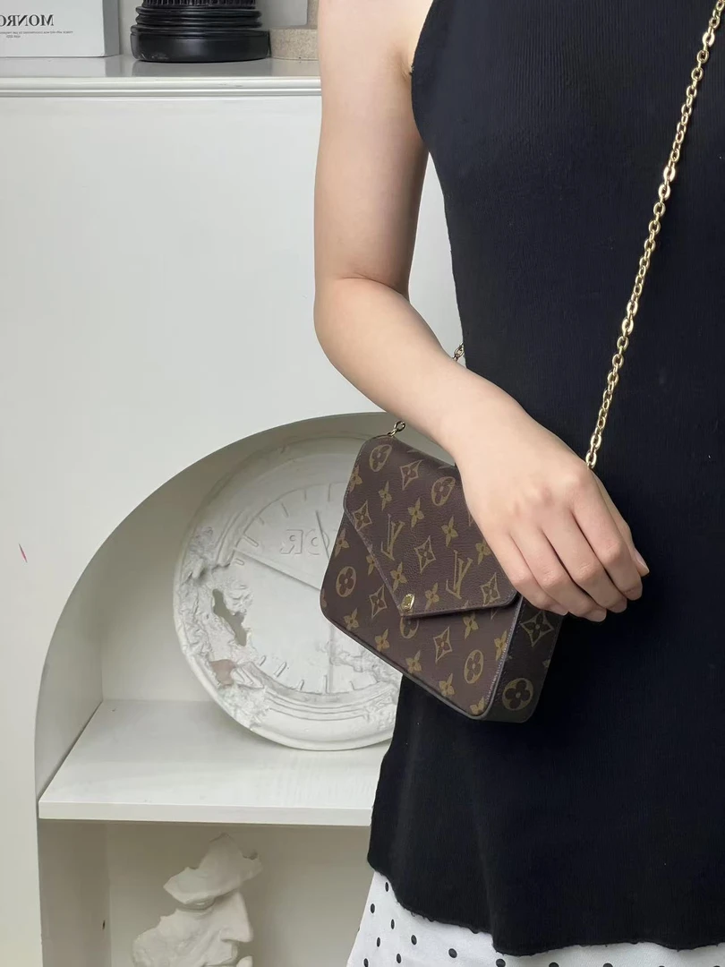 99新 LouisVuitton/路易威登 三合一老花单肩斜挎包/甄选