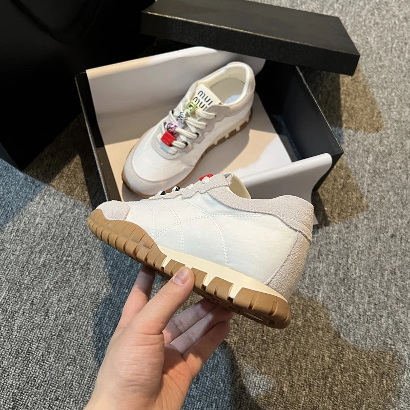 德训鞋女2025新款春夏季薄款透气轻便软底舒适时尚运动休闲鞋3071