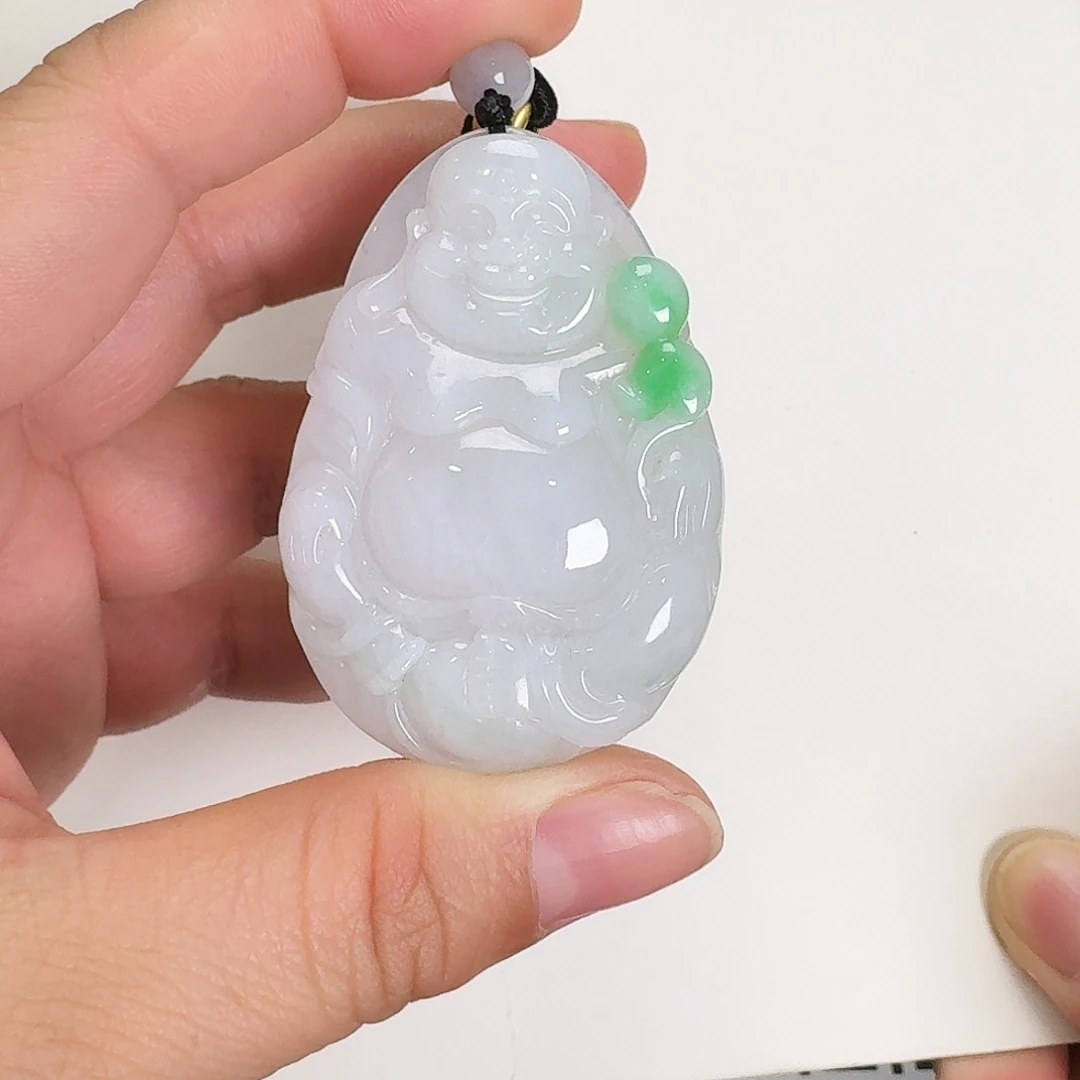 翡翠颈饰未镶嵌佛公牌