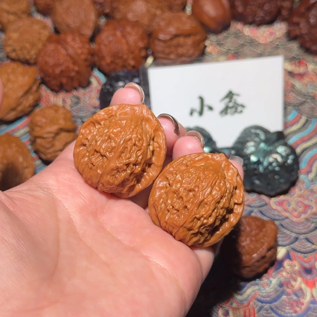 把件核桃2225号35原树玉观音文玩核桃