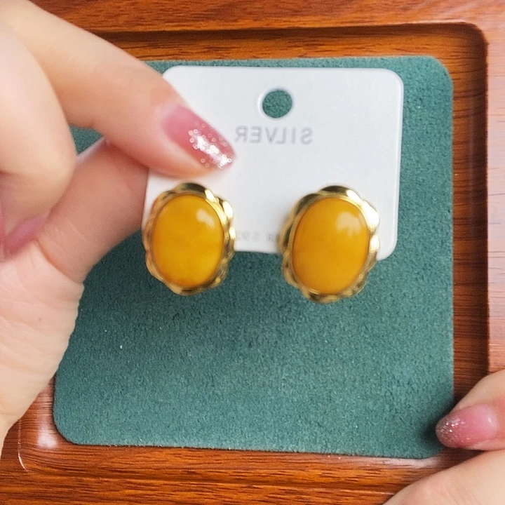 蜜蜡银S925镶嵌耳饰耳钉