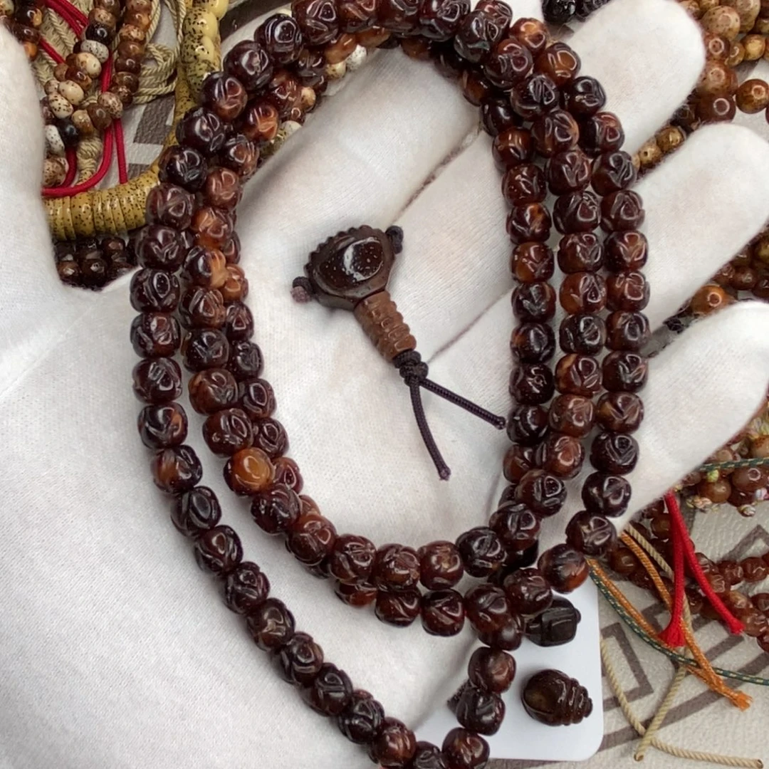 星月菩提手串8黑金红宝石佛手