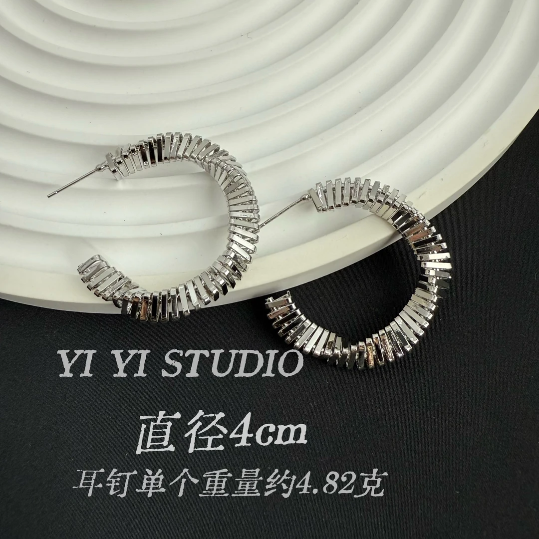 铜合金耳饰 欧美重工不规则C圈个性百搭耳环 直径约4厘米