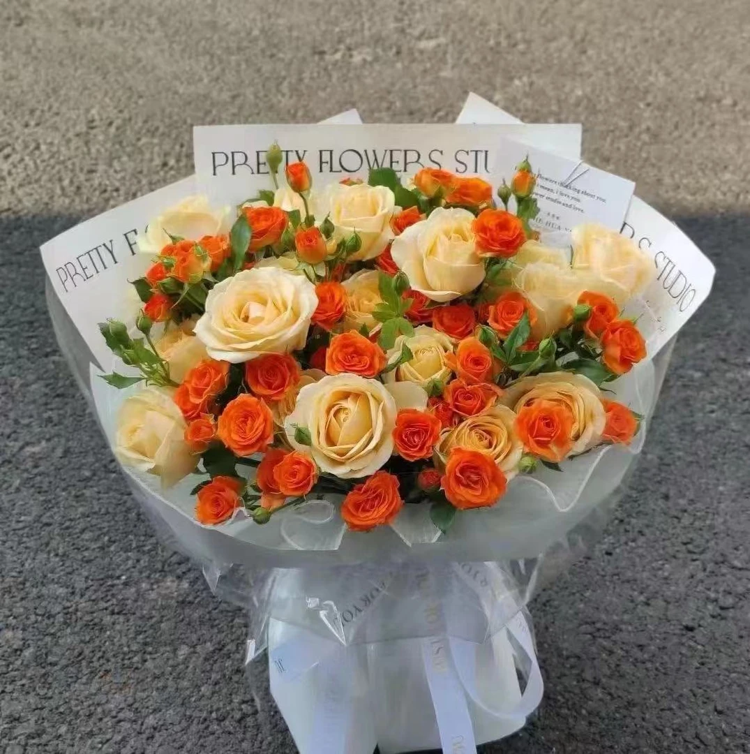 心想事成福利：香槟+多头橙芭比+洋甘菊+向日葵+尤加利