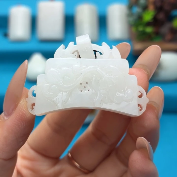 和田玉未镶嵌吊坠(不含链)