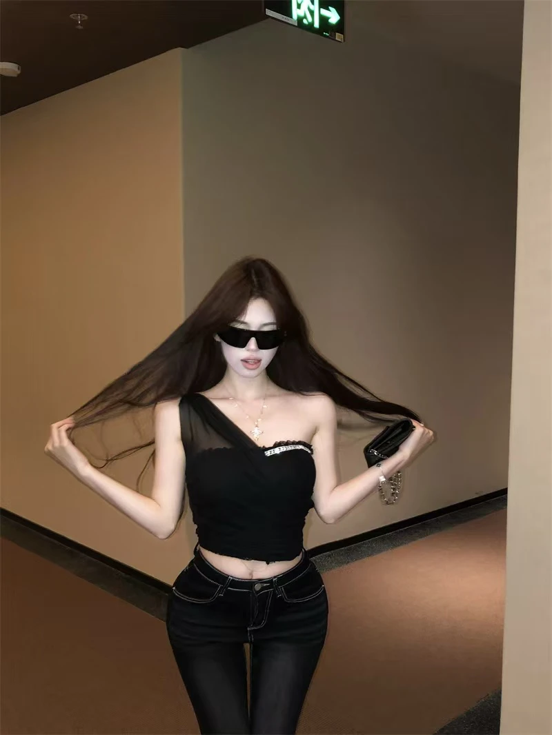 2025夏季新款性感纯欲气质修身抹胸网纱拼接背心上衣女显瘦牛仔裤