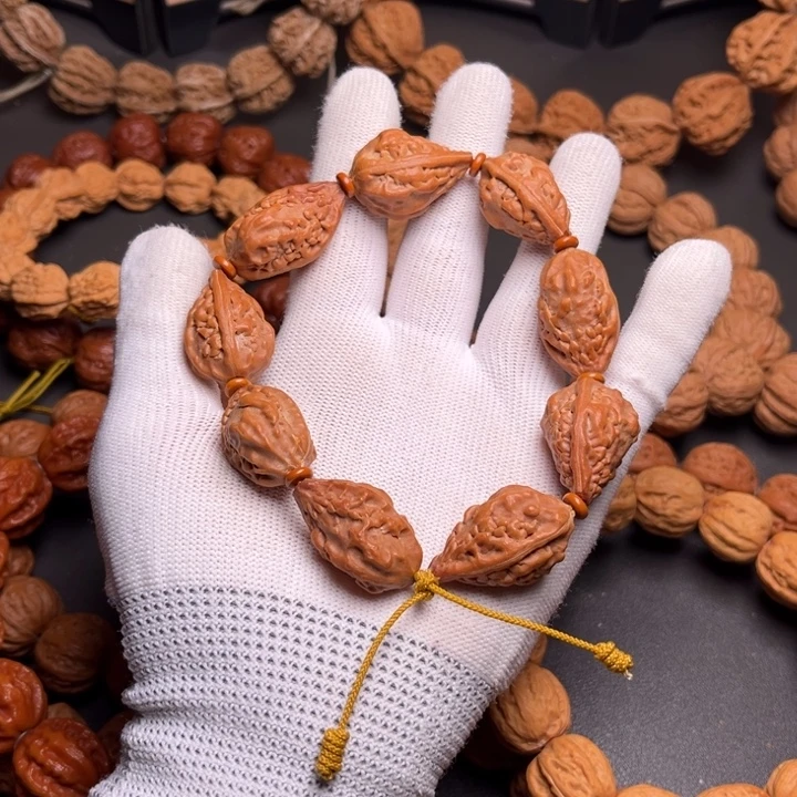 相****手串文玩核桃麒麟角